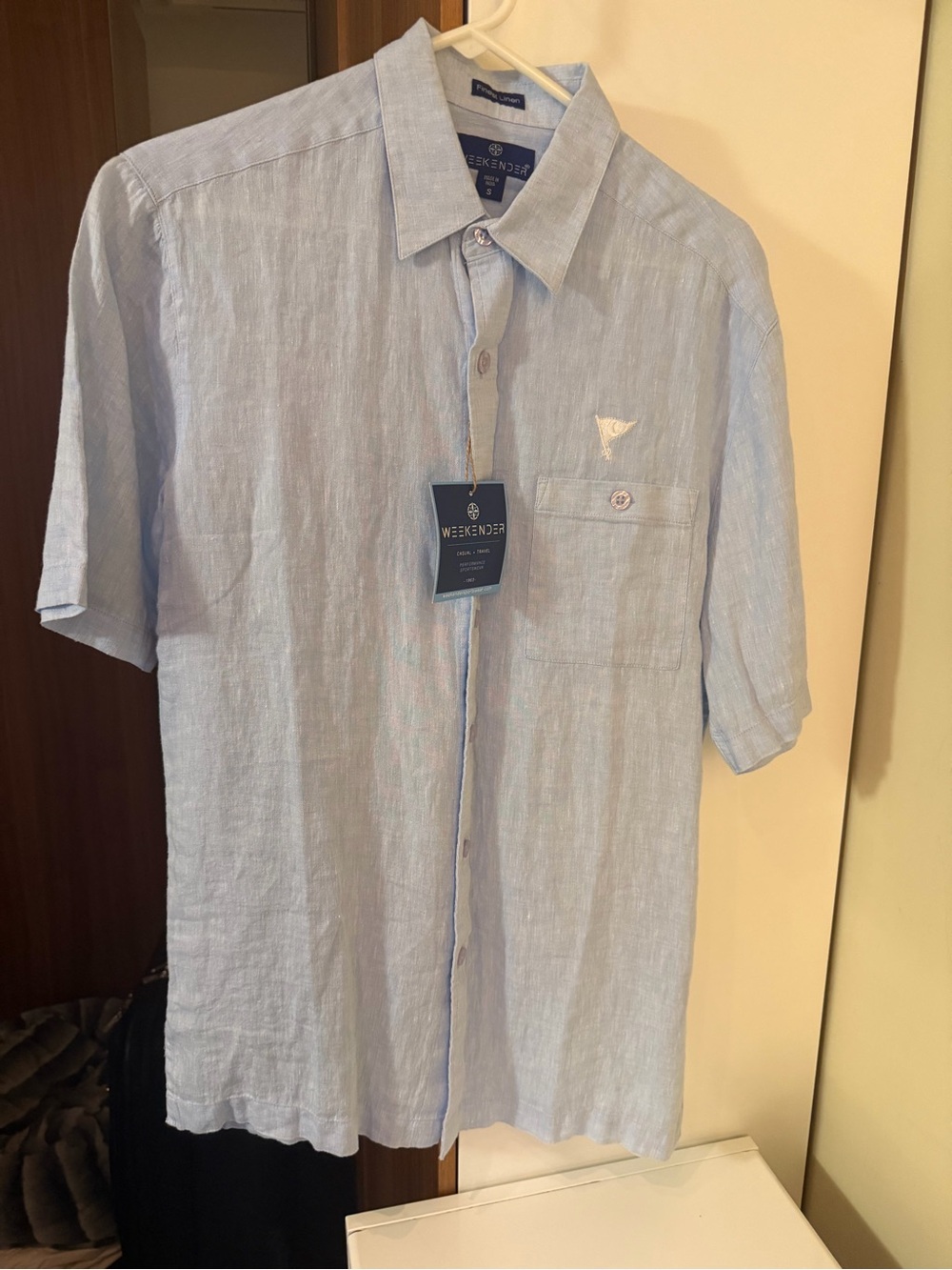 Weekenders Light Blue Short-Sleeve Linen Button-Down Shirt